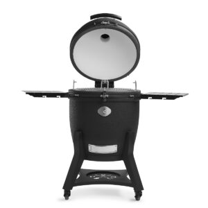 Patagonian_Grill_3_Black._Front_view_open_lid_open_trays._57012640